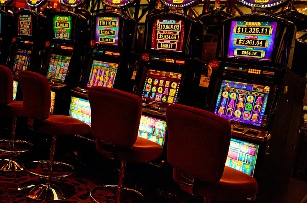 masuk slot Capsa Banting table lobby showing available games and player counts